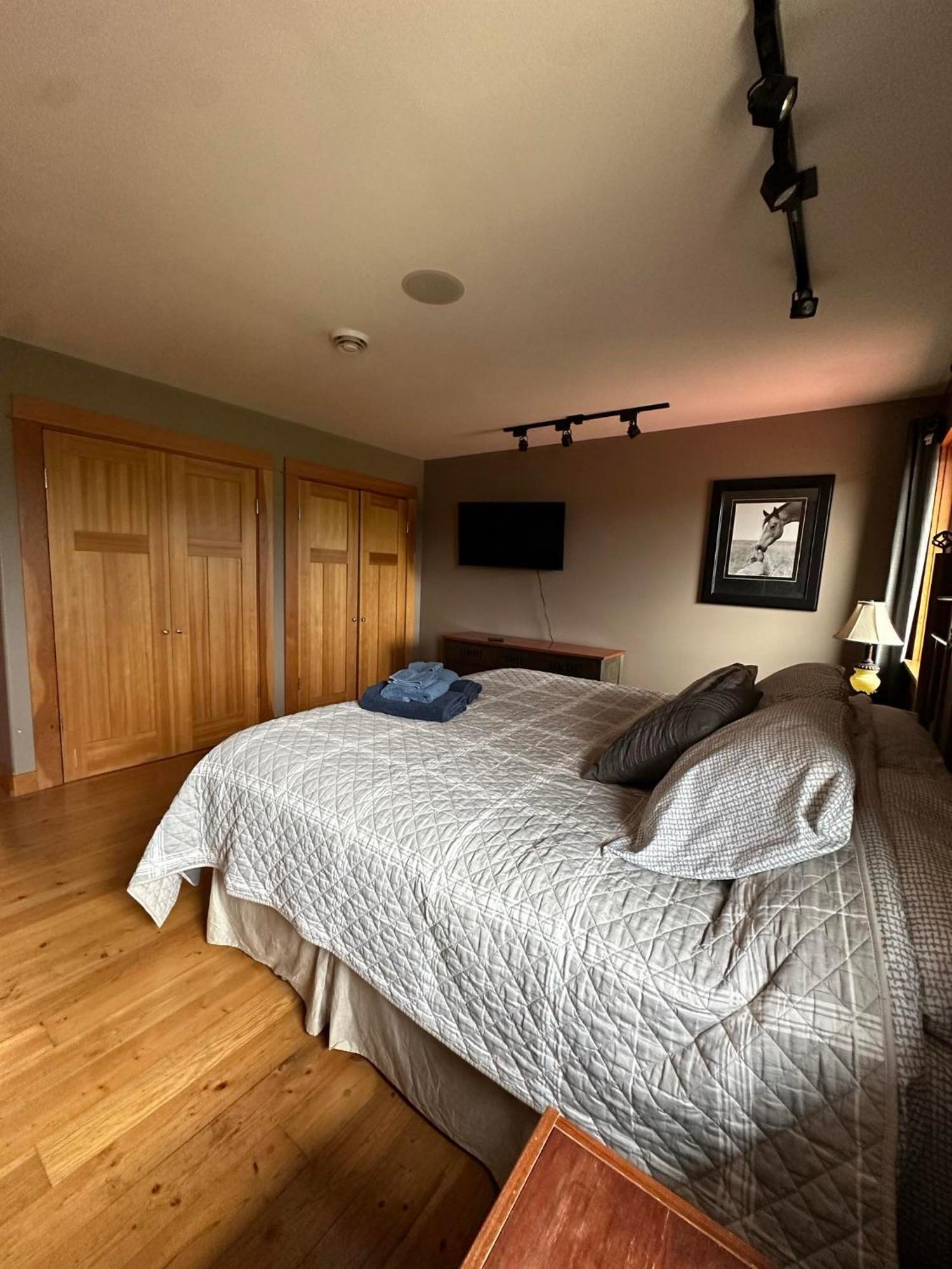 Paradise Acres Ranch Nanoose Bay Екстериор снимка